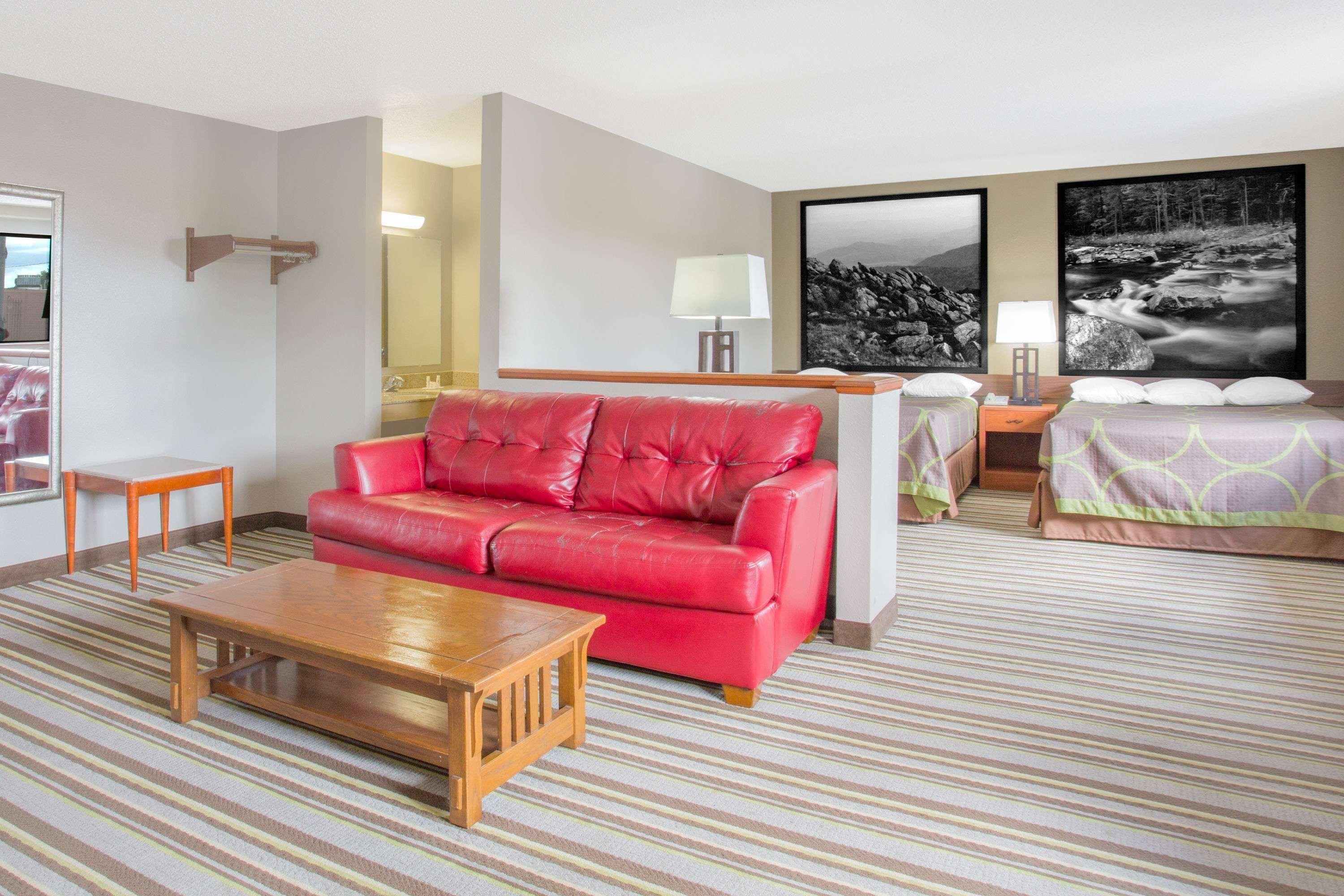 Super 8 By Wyndham Va Hotel 3*