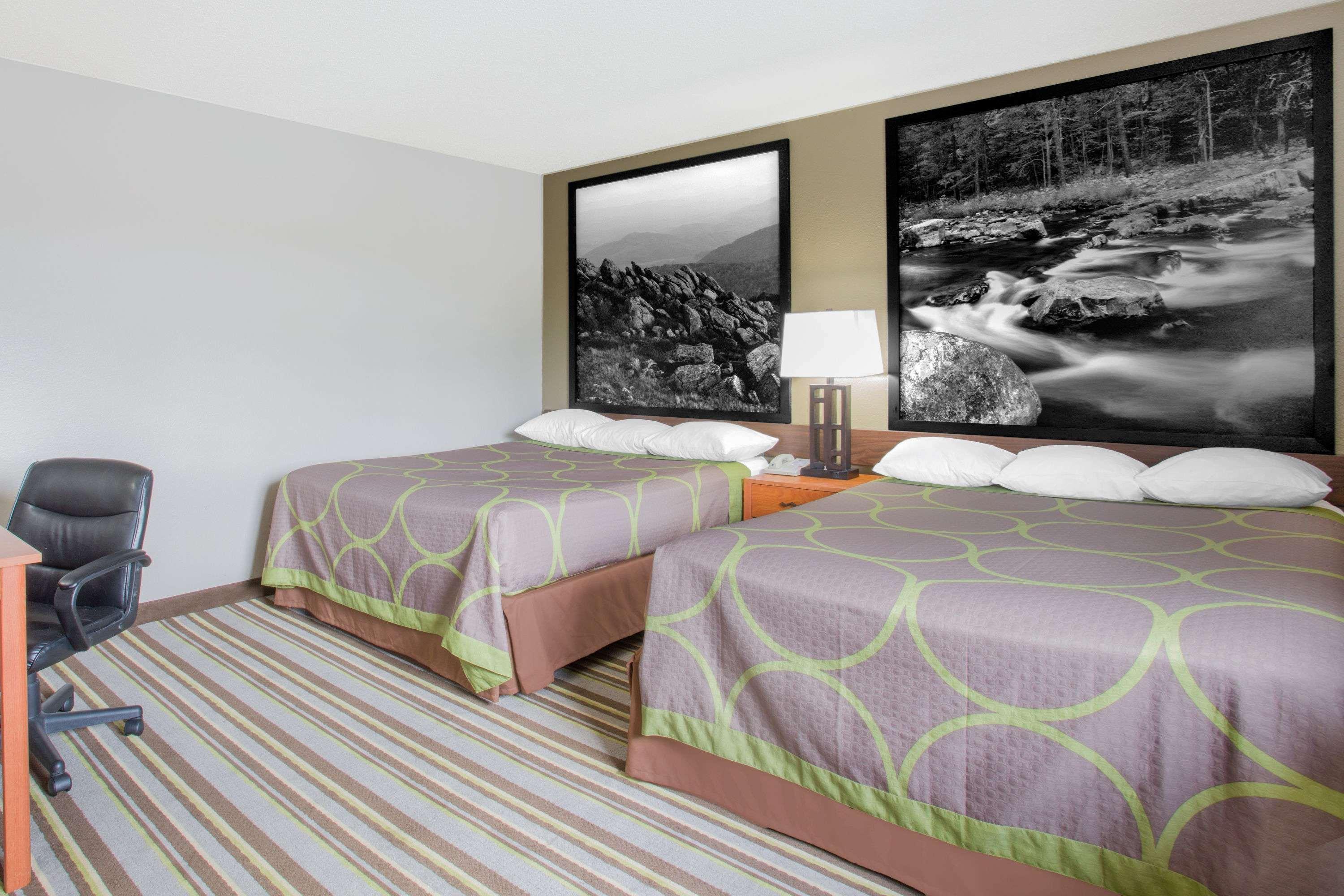 Super 8 By Wyndham Va 3*