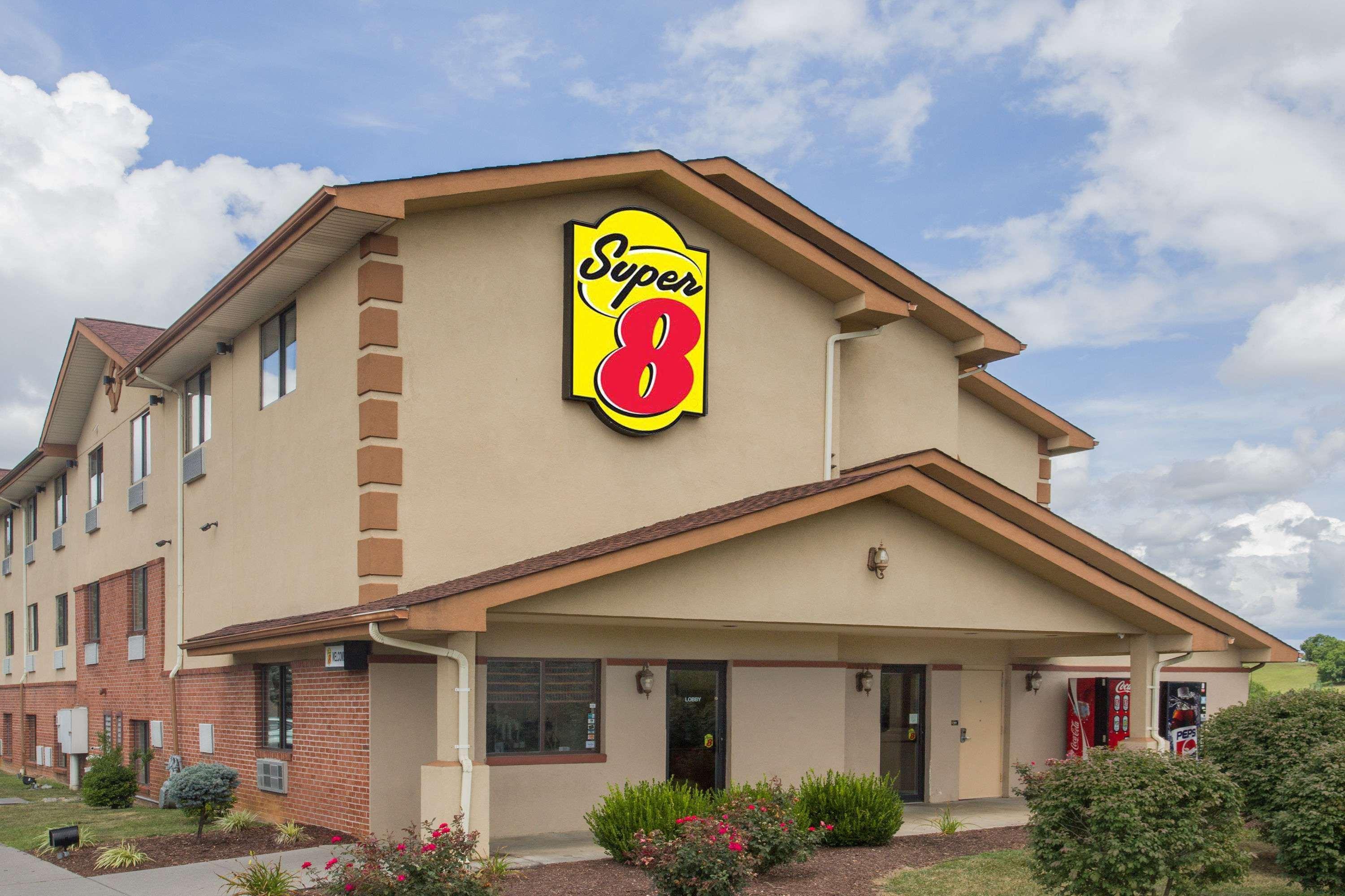 Super 8 By Wyndham Va 3*